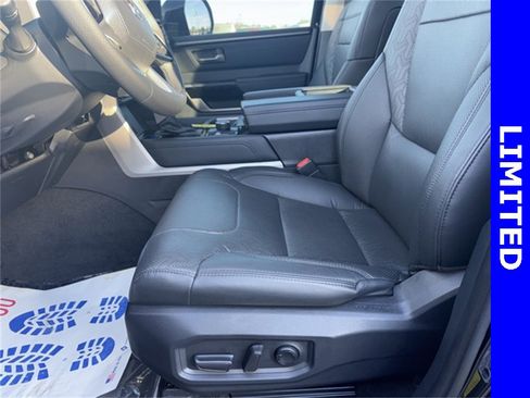 Used 2023 Toyota Tundra Limited image 16