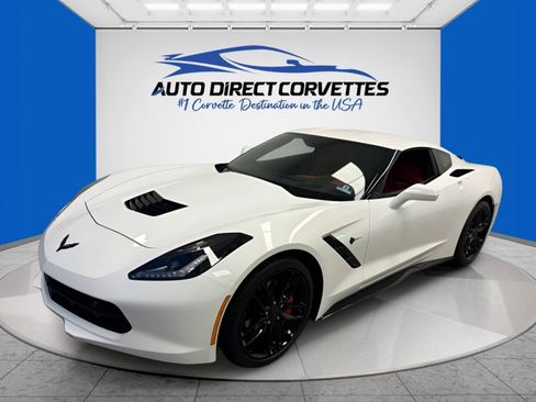 Used 2019 Chevrolet Corvette Stingray Coupe w/ 2LT Preferred Equipment Group RWD image 28