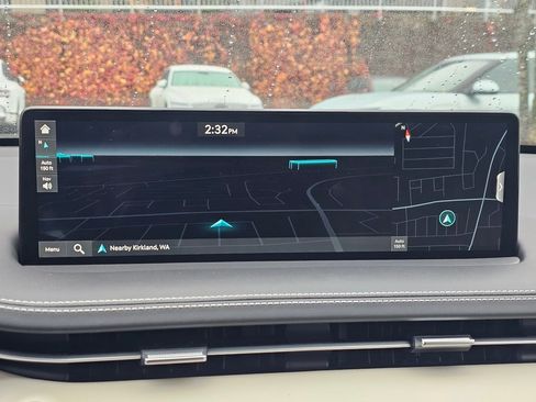 Used 2025 Genesis GV70 3.5T Sport w/ Sport Advanced Package image 14