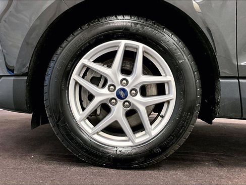 Certified 2022 Ford Edge SEL w/ Convenience Package image 8