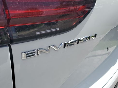Used 2023 Buick Envision Essence w/ Technology Package I FWD image 8