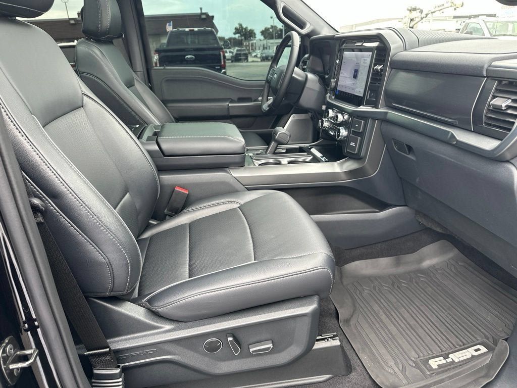Used 2025 Ford F150 Lariat w/ Equipment Group 502A High AWD/4WD image 12