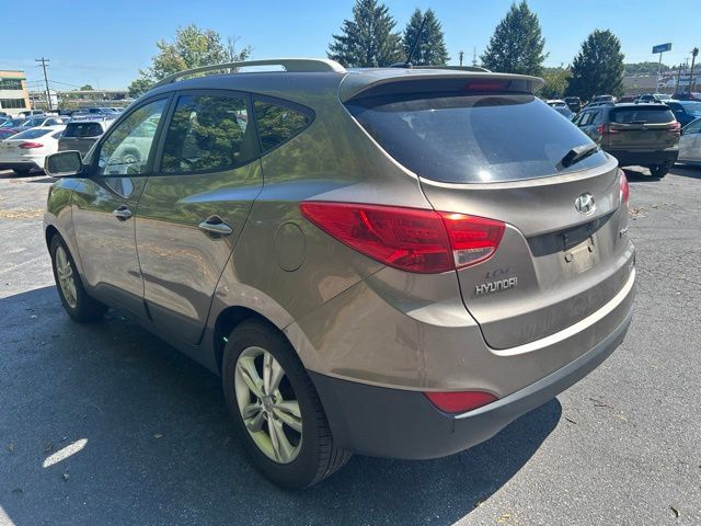 Used 2011 Hyundai Tucson GLS AWD/4WD image 5