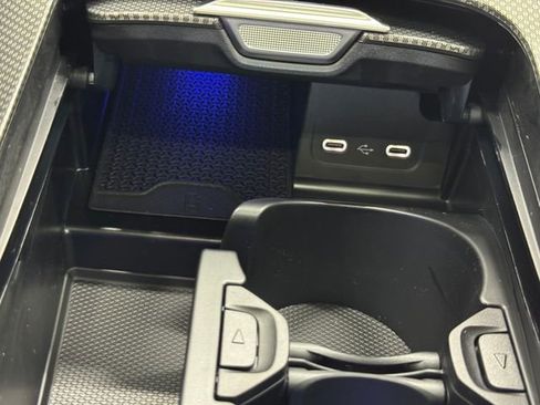 New 2026 Mercedes-Benz C 43 AMG 4MATIC Sedan image 36