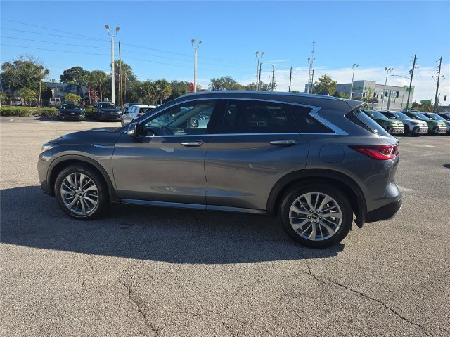 Used 2023 INFINITI QX50 Luxe FWD image 6