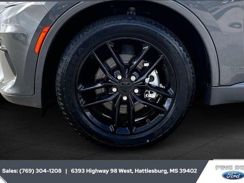 Used 2022 Dodge Durango GT image 7