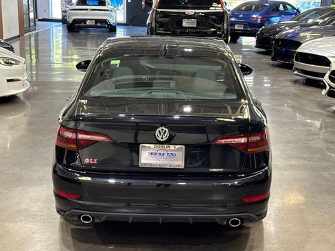 Used 2019 Volkswagen Jetta GLI FWD image 14