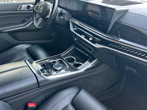 Used 2023 BMW X7 M60i w/ Executive Package image 17