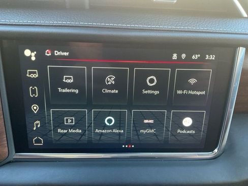 Used 2023 GMC Yukon Denali Ultimate image 16