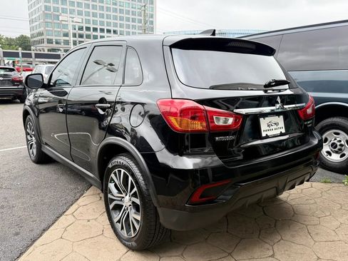 Used 2018 Mitsubishi Outlander Sport ES FWD image 5