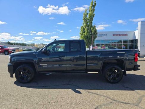 Used 2017 GMC Sierra 1500 4x4 Double Cab w/ Elevation Edition image 2