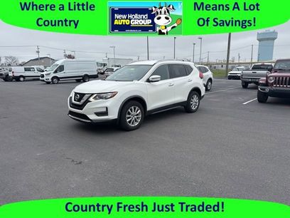 Used 2017 Nissan Rogue SV