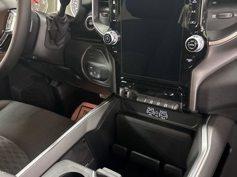 New 2026 RAM 3500 Big Horn image 32