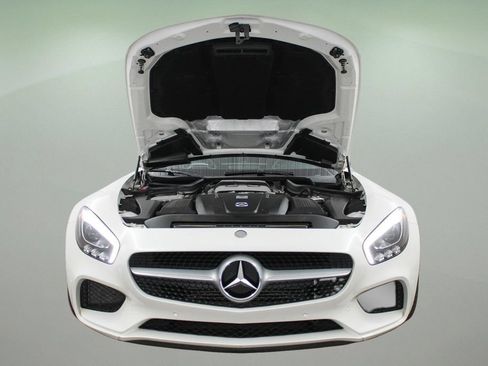 Used 2017 Mercedes-Benz AMG GT Coupe image 39