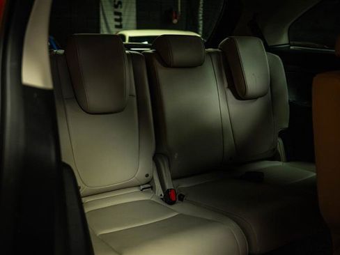 Used 2025 Honda Odyssey EX-L image 12
