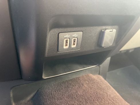 Used 2020 Ford F150 XLT w/ Trailer Tow Package image 62