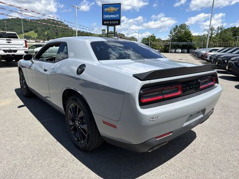 Used 2020 Dodge Challenger SXT w/ Blacktop Package AWD/4WD image 6