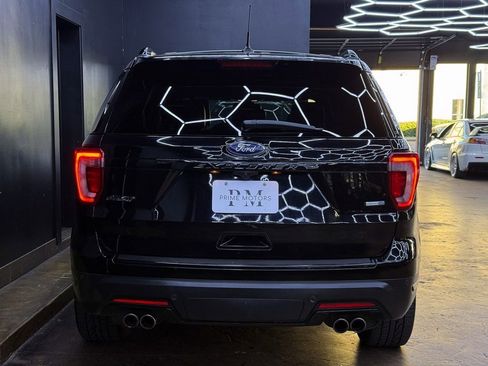 Used 2018 Ford Explorer Sport w/ Equipment Group 401A image 8