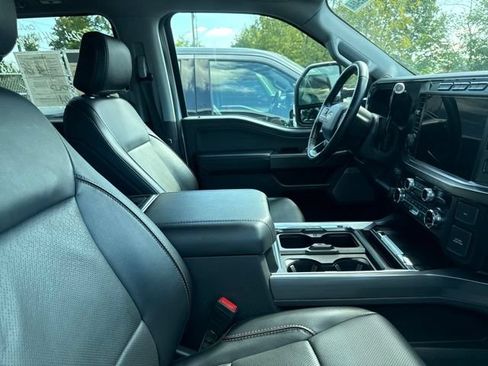 Used 2024 Ford F250 Lariat w/ Lariat Ultimate Package AWD/4WD image 8