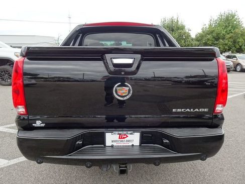 Used 2013 Cadillac Escalade EXT Premium image 5