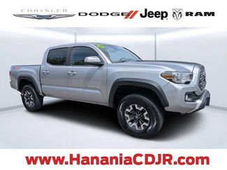 Used 2020 Toyota Tacoma TRD Off-Road w/ Technology Package AWD/4WD video 1