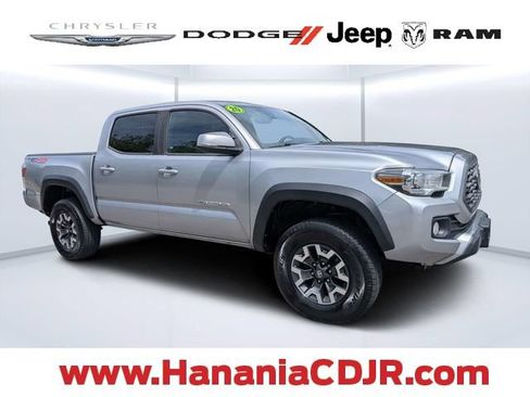 Used 2020 Toyota Tacoma TRD Off-Road w/ Technology Package AWD/4WD image 1