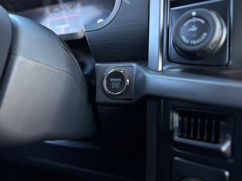 New 2025 Ford F150 XLT w/ Equipment Group 302A MID image 38