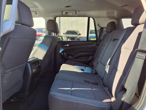 Used 2018 Chevrolet Tahoe LS image 16
