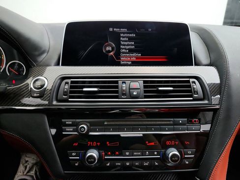 Used 2016 BMW M6 Base image 18