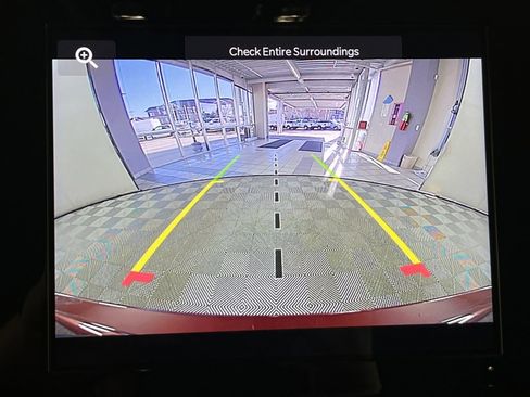 Used 2023 Jeep Grand Cherokee Laredo image 19