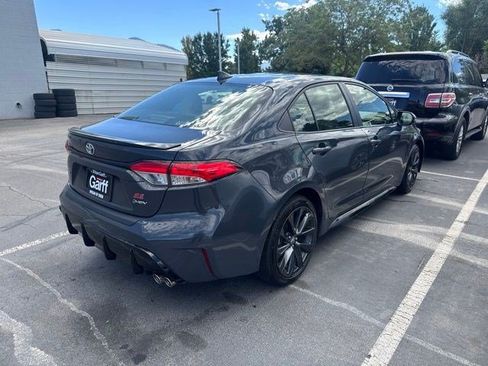 Used 2025 Toyota Corolla SE w/ Convenience Package FWD image 3