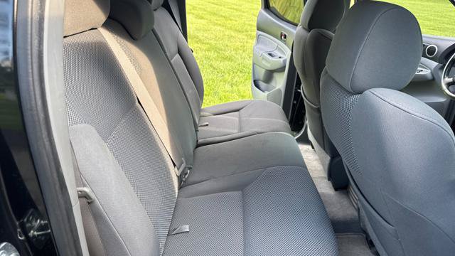 Used 2006 Toyota Tacoma PreRunner w/ TRD Sport Pkg #3 RWD image 22