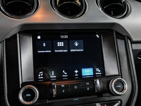 Used 2017 Ford Mustang GT Premium w/ Equipment Group 401A RWD image 26