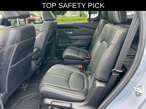 Used 2024 Honda Pilot TrailSport image 24