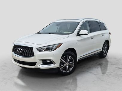 Used 2020 INFINITI QX60 Luxe w/ Essential Package