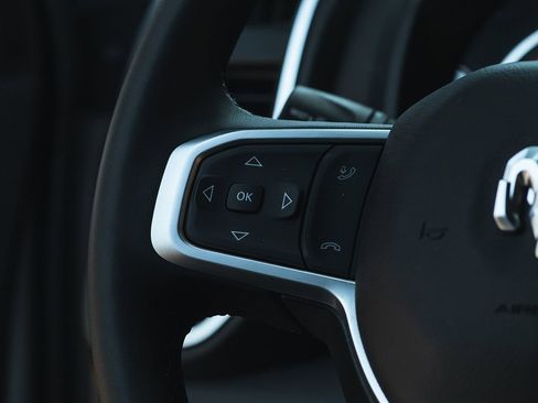 Used 2025 RAM 1500 Big Horn image 36