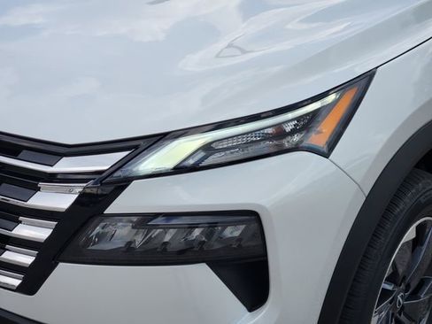 New 2026 Nissan Rogue SV w/ SV Premium Package image 6