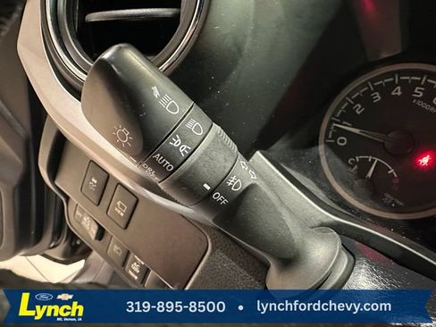 Used 2020 Toyota Tacoma Limited AWD/4WD image 18