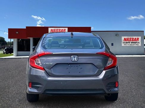 Used 2017 Honda Civic EX image 5