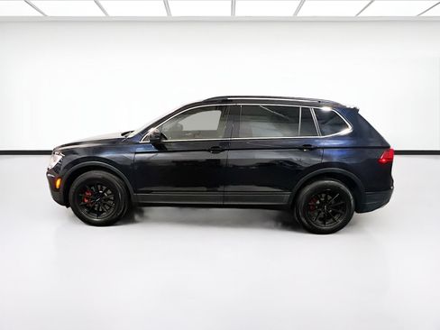 Used 2019 Volkswagen Tiguan SE w/ Panoramic Sunroof Package FWD image 23