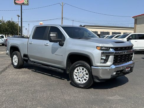 Used 2020 Chevrolet Silverado 2500 LT w/ All Star Edition AWD/4WD image 2
