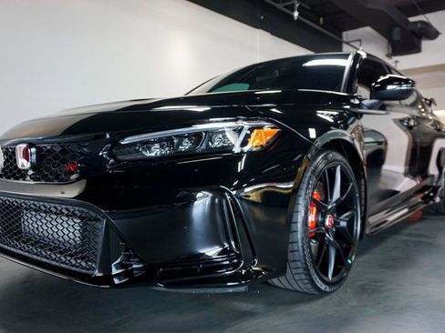Used 2025 Honda Civic Type R image 61