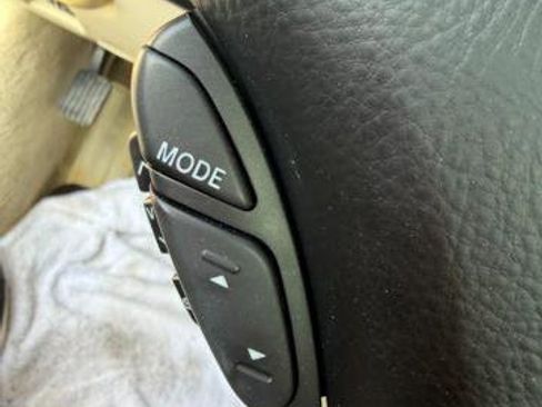 Used 2003 Lexus SC 430 Convertible image 11