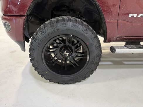 Used 2020 RAM 1500 Lone Star RWD image 9