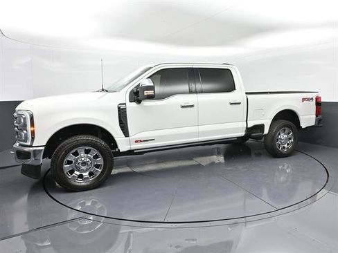 Certified 2024 Ford F250 King Ranch w/ Chrome Package AWD/4WD image 36
