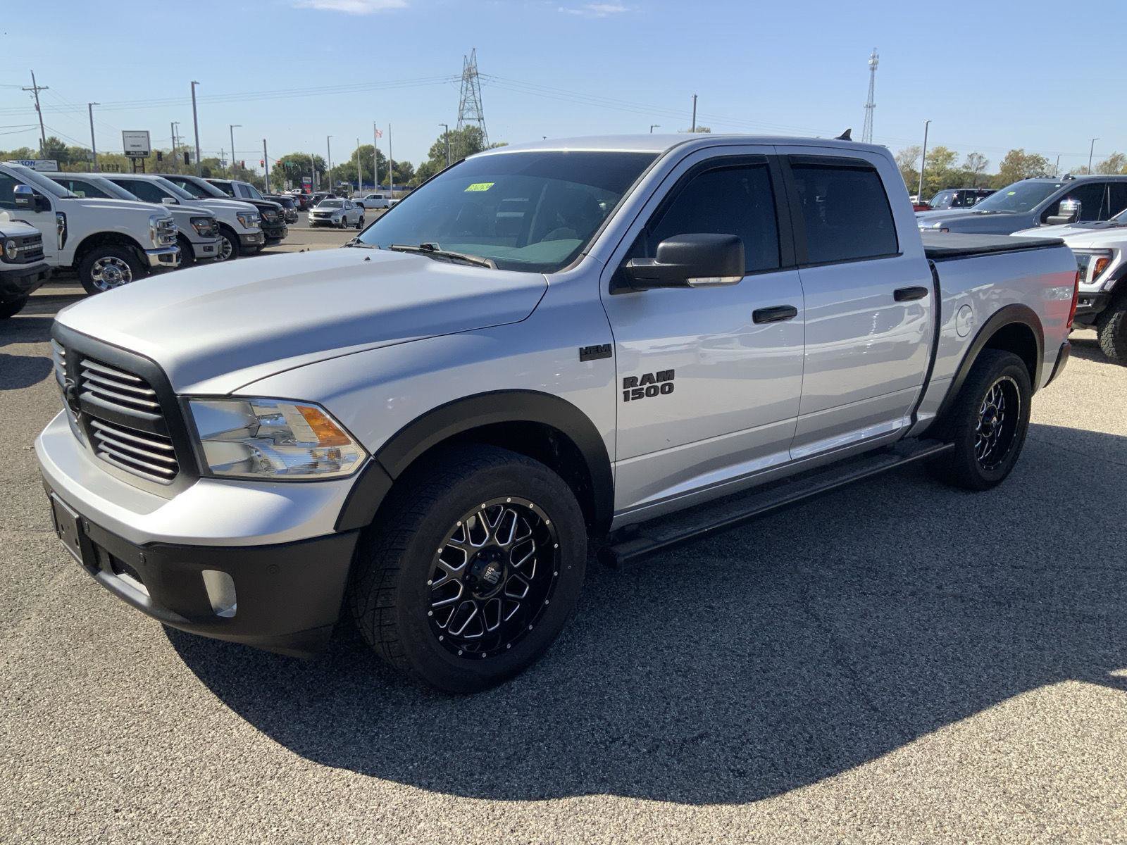 Used 2017 RAM 1500 Big Horn AWD/4WD image 4