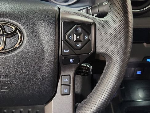 Used 2023 Toyota Tacoma TRD Sport image 50