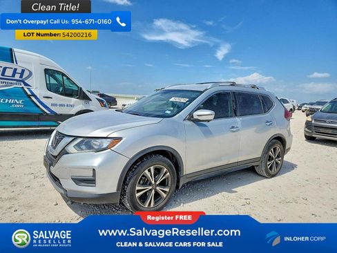Used 2019 Nissan Rogue SV w/ Premium Package FWD image 1