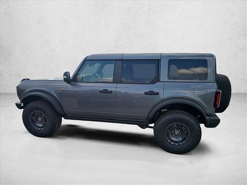 New 2025 Ford Bronco Badlands image 2