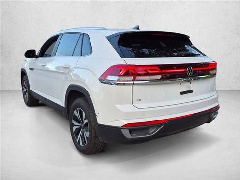 Used 2025 Volkswagen Atlas Cross Sport SE FWD image 7
